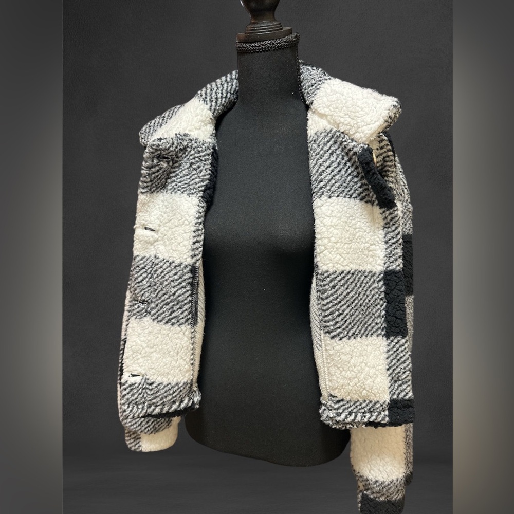 Bottom down jacket - Picture 3 of 3